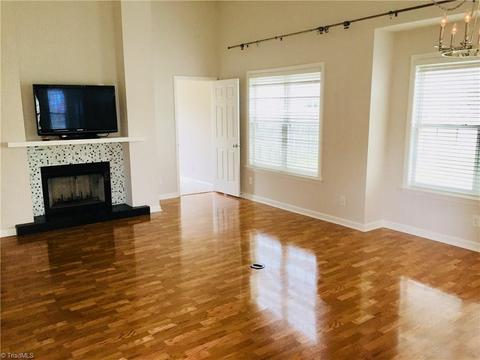 3670 Single Leaf Ct, High Point, NC 27265 photo 3