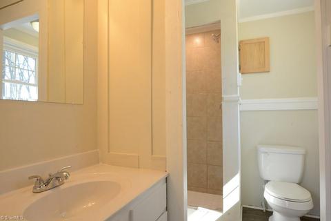 3314 Pine Valley Rd, High Point, NC 27265 photo 16