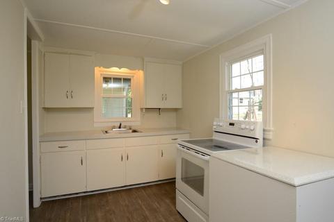 3314 Pine Valley Rd, High Point, NC 27265 photo 19