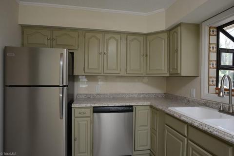 3314 Pine Valley Rd, High Point, NC 27265 photo 7