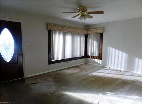 1606 Cook St, High Point, NC 27262 photo 6