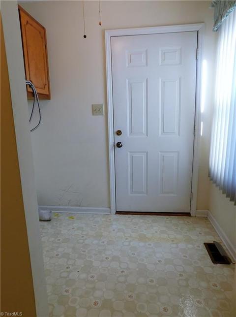 1606 Cook St, High Point, NC 27262 photo 11