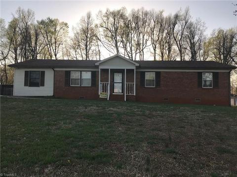 4041 Cresent Ave, Trinity, NC 27370 photo 24