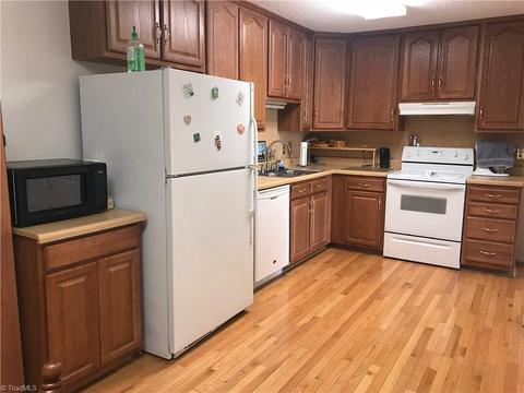4041 Cresent Ave, Trinity, NC 27370 photo 11