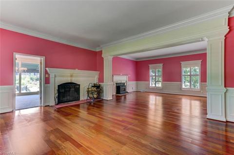 117 Prestwick Dr, High Point, NC 27265 photo 8