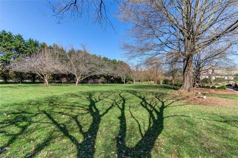 117 Prestwick Dr, High Point, NC 27265 photo 23