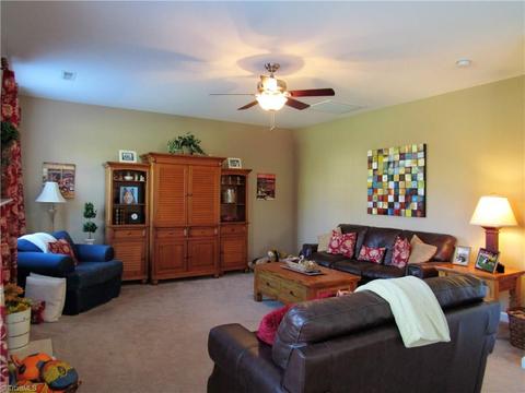 4609 River Valley Rd, High Point, NC 27265 photo 3