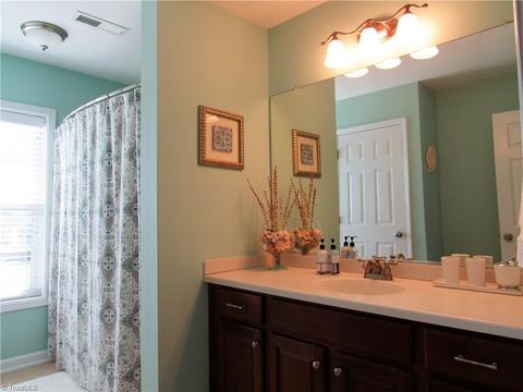 4609 River Valley Rd, High Point, NC 27265 photo 17