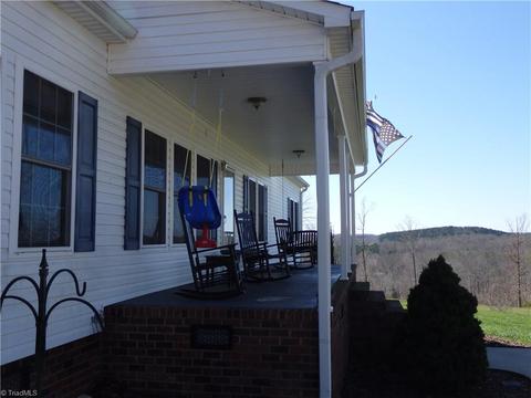 2252 Ross Wood Rd, Trinity, NC 27370 photo 3