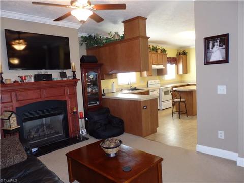 2252 Ross Wood Rd, Trinity, NC 27370 photo 10