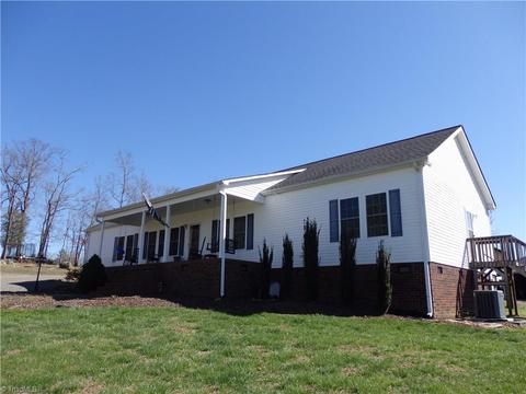 2252 Ross Wood Rd, Trinity, NC 27370 photo 1