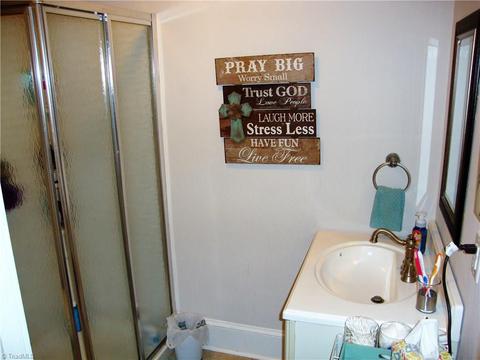 127 E Steele St, Salisbury, NC 28144 photo 18