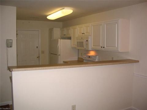 1354 Crosswinds Dr, High Point, NC 27265 photo 8