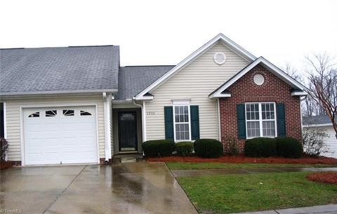 1354 Crosswinds Dr, High Point, NC 27265 photo 1