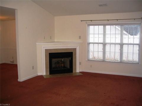 1354 Crosswinds Dr, High Point, NC 27265 photo 4