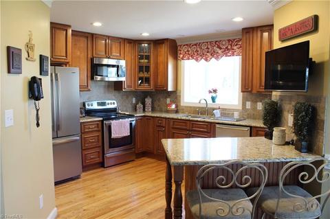 7149 Bridlewood Dr, Trinity, NC 27370 photo 5