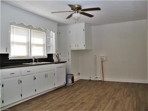 805 Arthur Ave, High Point, NC 27263 photo 3