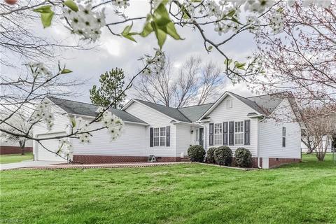 133 Canton Rd, Advance, NC 27006 photo 1