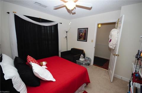 516 Smith St, Eden, NC 27288 photo 16
