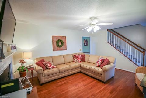 565 Central Rd, Clemmons, NC 27012 photo 2
