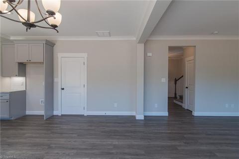 4270 Bordeaux Dr, Trinity, NC 27370 photo 9