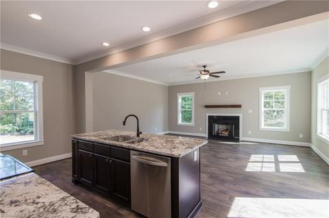 6636 Bellawood Dr, Trinity, NC 27370 photo 8