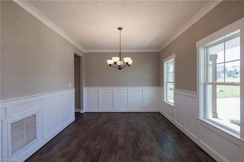 6636 Bellawood Dr, Trinity, NC 27370 photo 4