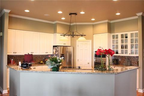 7359 Fox Chase Dr, Trinity, NC 27370 photo 3