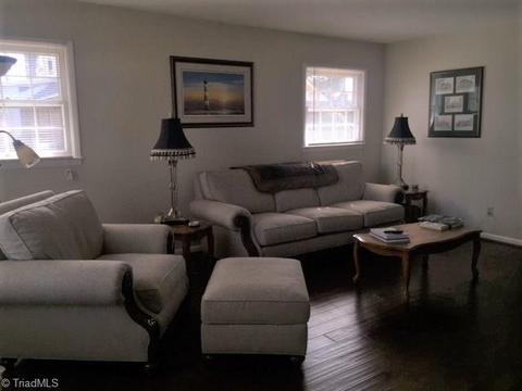 1309 Grantham Dr, High Point, NC 27265 photo 5