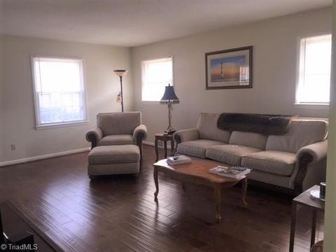 1309 Grantham Dr, High Point, NC 27265 photo 8