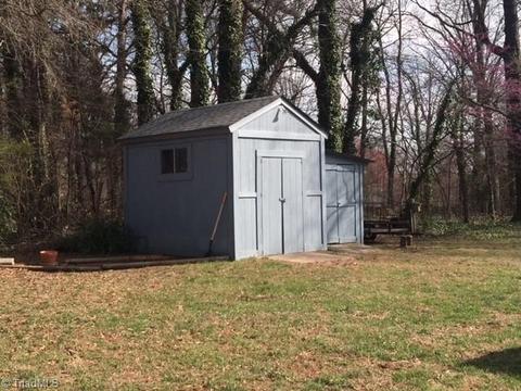 1309 Grantham Dr, High Point, NC 27265 photo 26