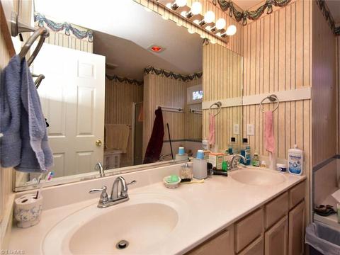 3936 Johnson St, High Point, NC 27265 photo 14
