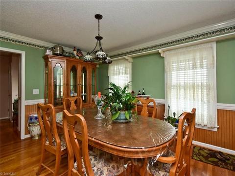 3936 Johnson St, High Point, NC 27265 photo 12