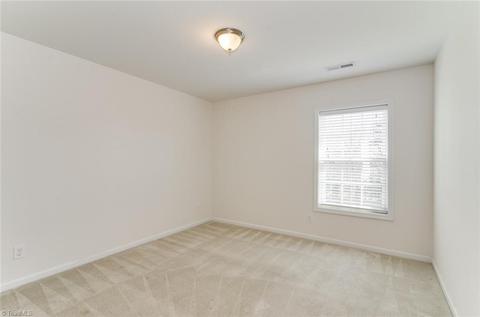 4632 Meadowside Ter, High Point, NC 27265 photo 14