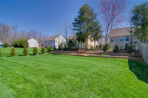 4632 Meadowside Ter, High Point, NC 27265 photo 28
