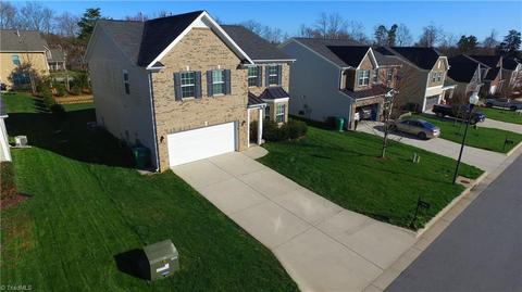 4632 Meadowside Ter, High Point, NC 27265 photo 2