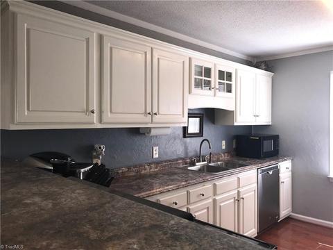 104 Ridge Creek Cir, Trinity, NC 27370 photo 5