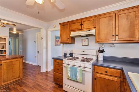 1418 E Main St, Graham, NC 27253 photo 8