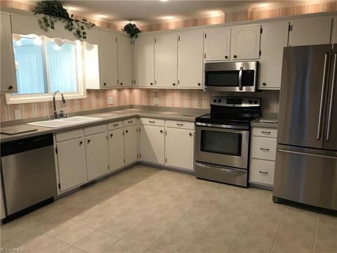 159 Brandywine Dr, Eden, NC 27288 photo 5