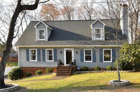 2611 Farmbrook Rd, Winston Salem, NC 27103 photo 1