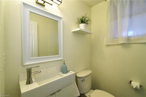 2611 Farmbrook Rd, Winston Salem, NC 27103 photo 16