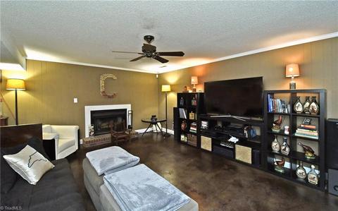 2611 Farmbrook Rd, Winston Salem, NC 27103 photo 17