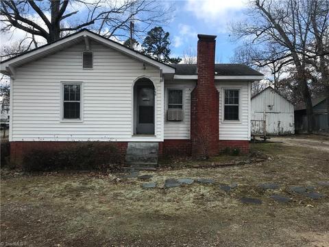 120 Cornell Dr, High Point, NC 27260 photo 2