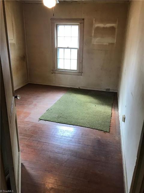 120 Cornell Dr, High Point, NC 27260 photo 12