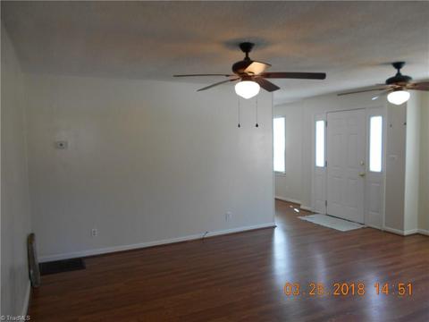121 Lattimore Rd, Eden, NC 27288 photo 3