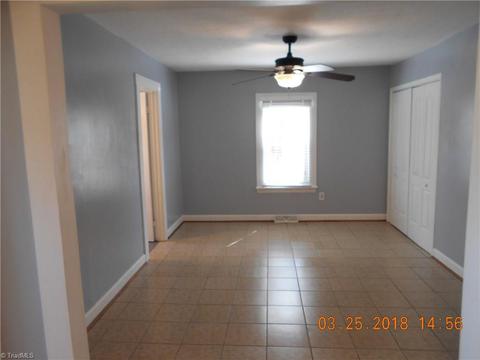 121 Lattimore Rd, Eden, NC 27288 photo 11