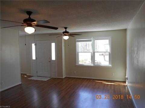 121 Lattimore Rd, Eden, NC 27288 photo 2