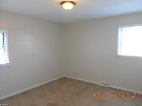 121 Lattimore Rd, Eden, NC 27288 photo 18