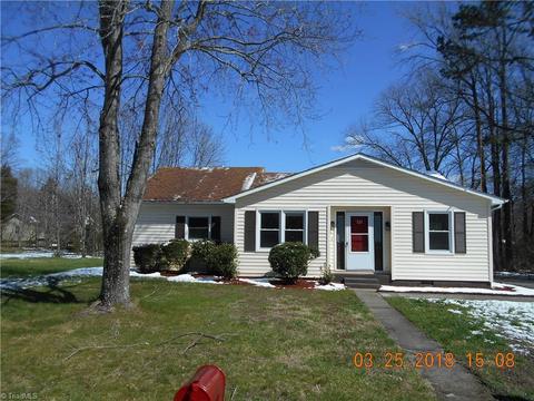 121 Lattimore Rd, Eden, NC 27288 photo 1