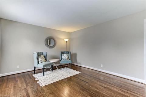 2310 Waynick St, High Point, NC 27265 photo 11